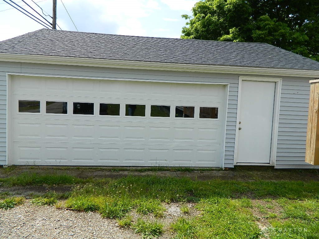 16 W Walnut Street, Jeffersonville, Ohio image 4