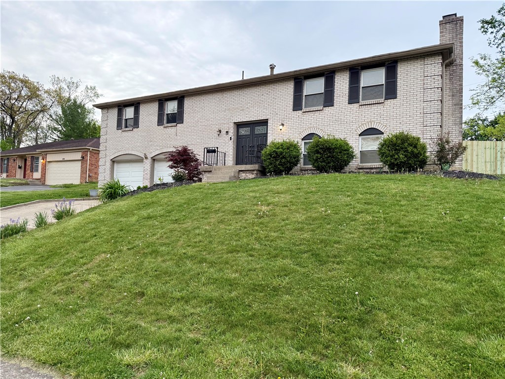 266 Crest Hill Avenue