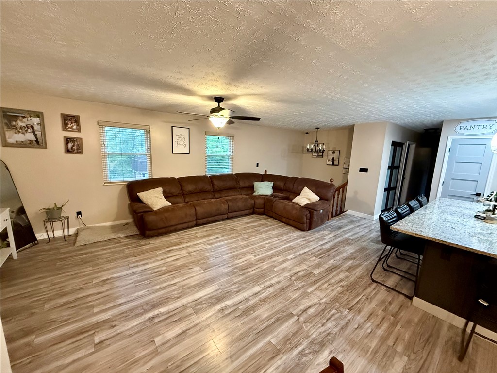 266 Crest Hill Avenue