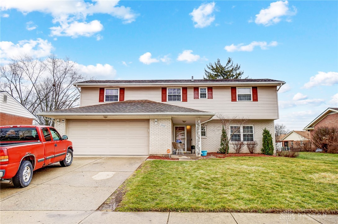 2524 Rebecca Drive, Springfield, Ohio image 5