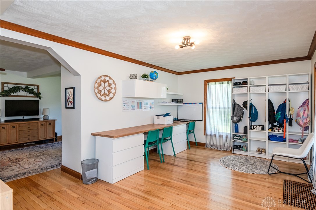 2387 Maple Drive, Beavercreek, Ohio image 8