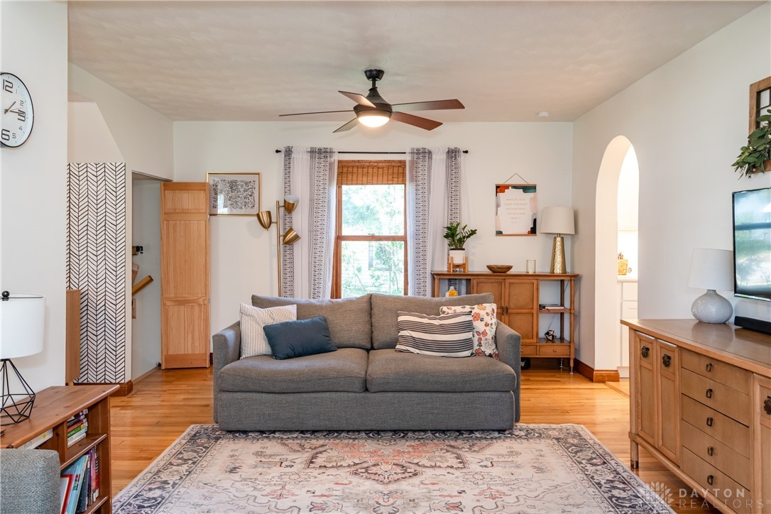 2387 Maple Drive, Beavercreek, Ohio image 18