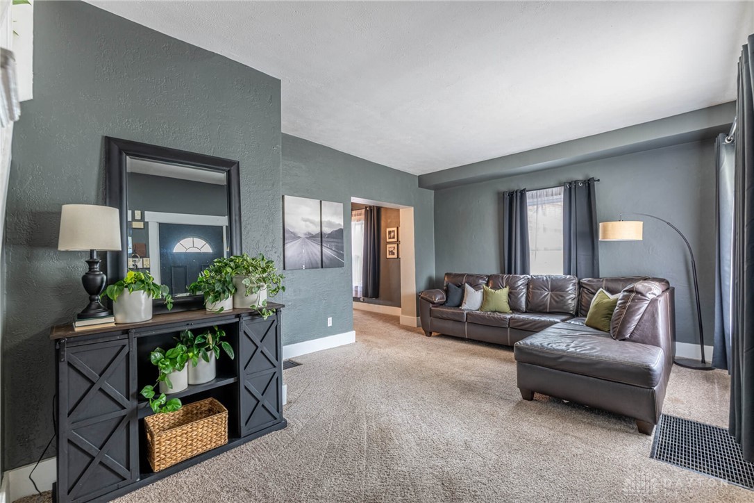 Dayton, Ohio 45420, United States, 3 Bedrooms Bedrooms, ,2 BathroomsBathrooms,Residential,Active,178020