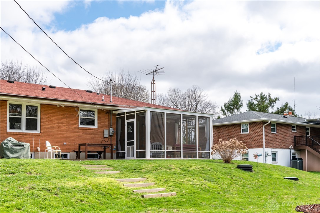2335 Brookdale Drive, Springfield, Ohio image 50