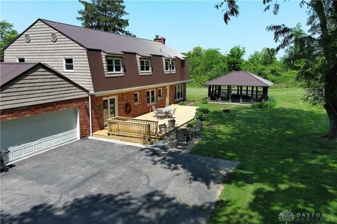 Photo of 2791 Harvey Road, Mason, OH 45040 (MLS # 936734)
