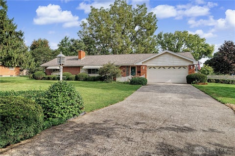Photo of 314 Beckenham Road, Englewood, OH 45322 (MLS # 969258)