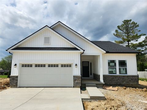 Photo of 1575 N Fairfield Road, Beavercreek, OH 45432 (MLS # 949959)