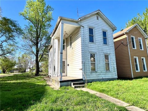 1808 Columbia Avenue, Middletown, OH 45042 - #: 911233