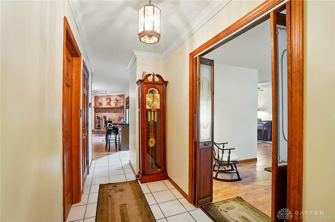 2009 Sundance Drive, Springfield, Ohio image 3