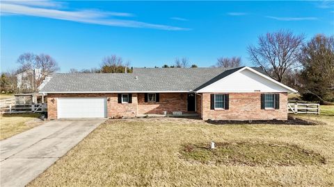 Photo of 3460 Hanson Road, Springfield, OH 45504 (MLS # 953078)