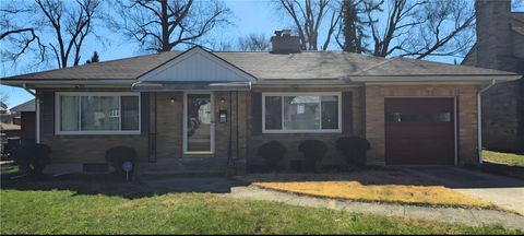 Photo of 1416 Fieldstone Drive, Dayton, OH 45414 (MLS # 958224)