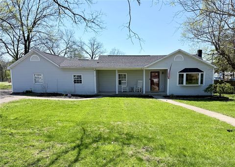 Photo of 6800 Farmington Road, Miamisburg, OH 45342 (MLS # 956301)