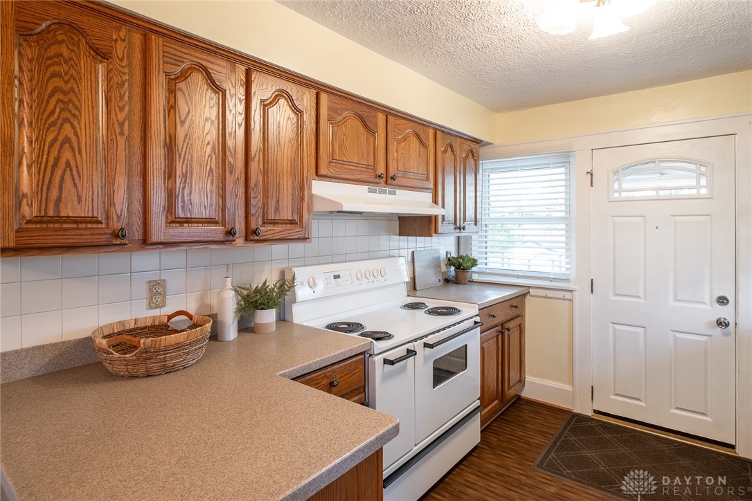 Xenia, Ohio 45385, United States, 3 Bedrooms Bedrooms, ,1 BathroomBathrooms,Residential,Active,241486