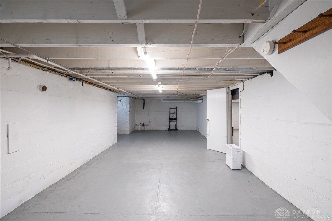 Xenia, Ohio 45385, United States, 3 Bedrooms Bedrooms, ,1 BathroomBathrooms,Residential,Active,241486