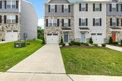 Photo of 3421 Conifer Circle, Huber Heights, OH 45424 (MLS # 966291)