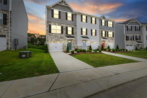 Photo of 3421 Conifer Circle, Huber Heights, OH 45424 (MLS # 966291)