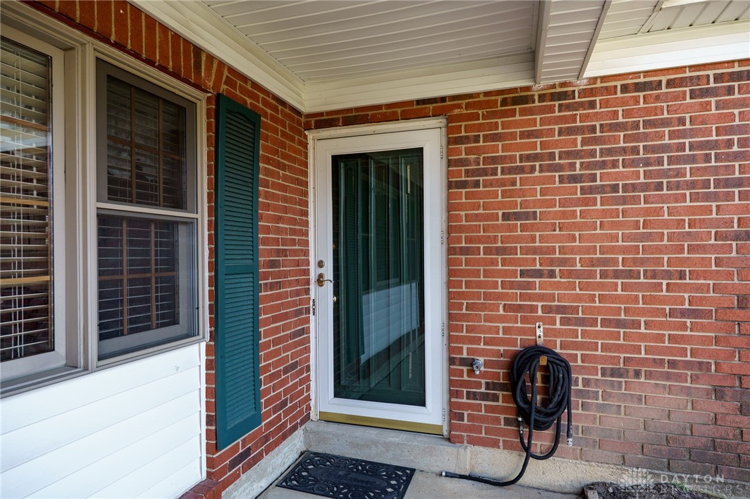 3036 Maginn Drive, Beavercreek, Ohio image 6