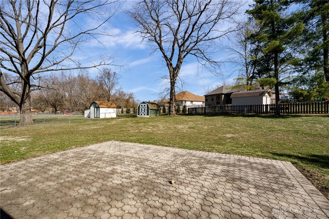 3036 Maginn Drive, Beavercreek, Ohio image 32