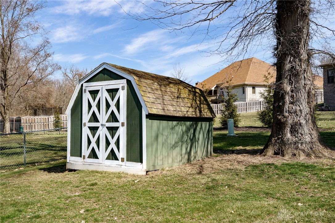 3036 Maginn Drive, Beavercreek, Ohio image 33