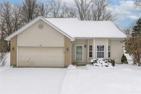 Photo of 854 Round Hill Court, Lebanon, OH 45036 (MLS # 952625)
