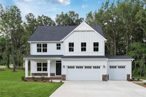 Photo of 2250 Jacob Court, Beavercreek, OH 45385 (MLS # 951548)