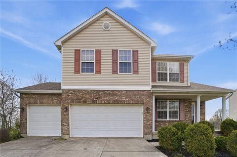 Homes For Sale - 7276 Country Walk Drive<br/> Franklin, OH 45005