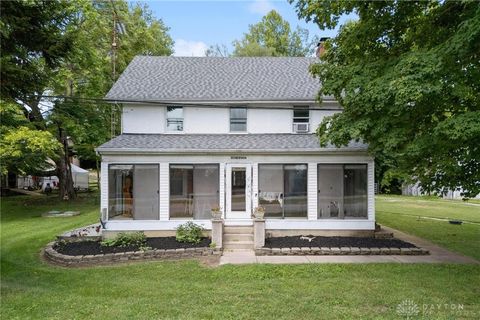 Photo of 8881 N Us-42, Waynesville, OH 45068 (MLS # 952602)