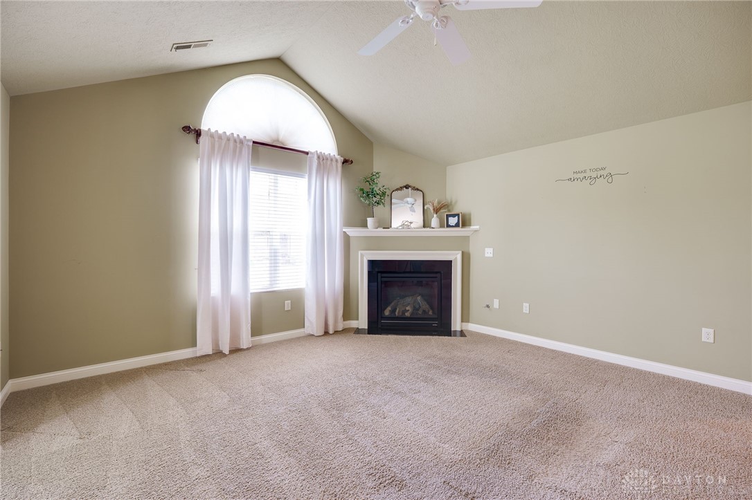 4734 Cobblestone Drive, Tipp City, Ohio image 10
