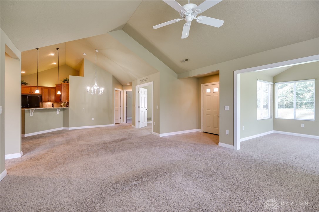 4734 Cobblestone Drive, Tipp City, Ohio image 13