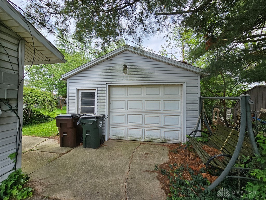 513 Layne Drive, Xenia, Ohio image 9