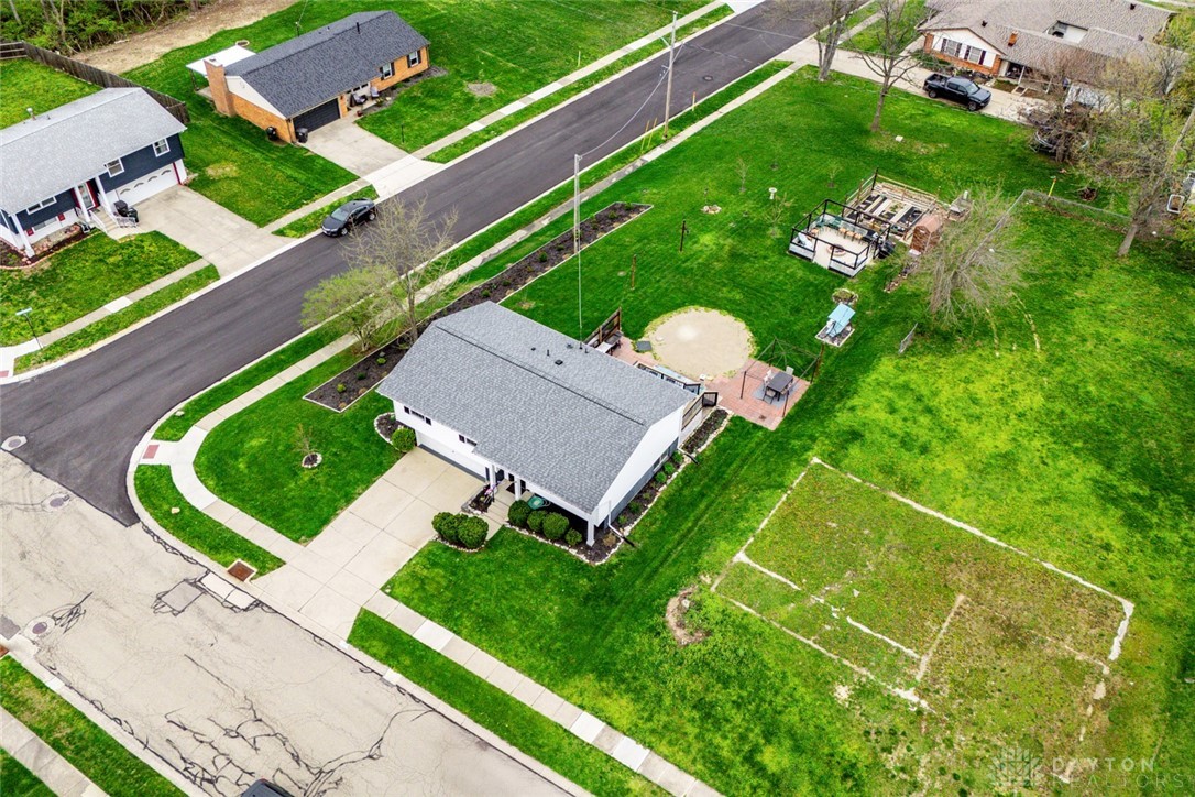 199 Golfwood Drive, Dayton, Ohio image 4