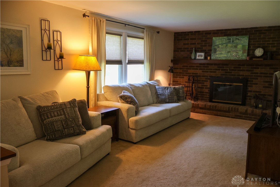 Dayton, Ohio 45415, United States, 4 Bedrooms Bedrooms, ,3 BathroomsBathrooms,Residential,Active,187397