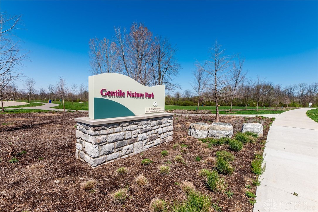 2601 Maddix Drive, Dayton, Ohio image 28