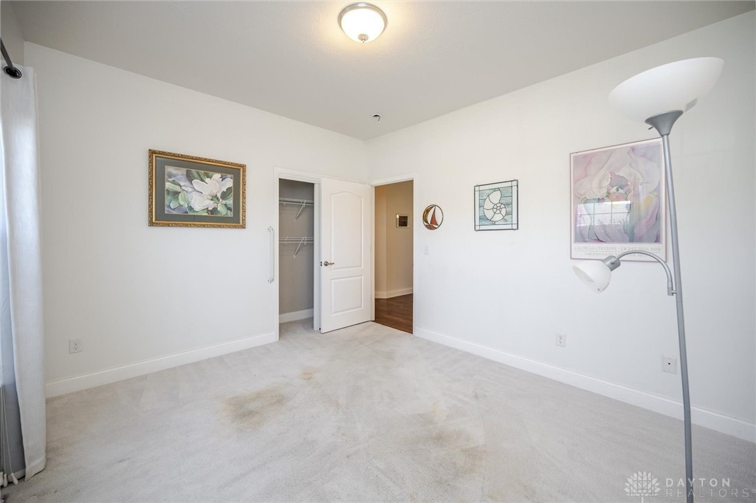 2601 Maddix Drive, Dayton, Ohio image 12