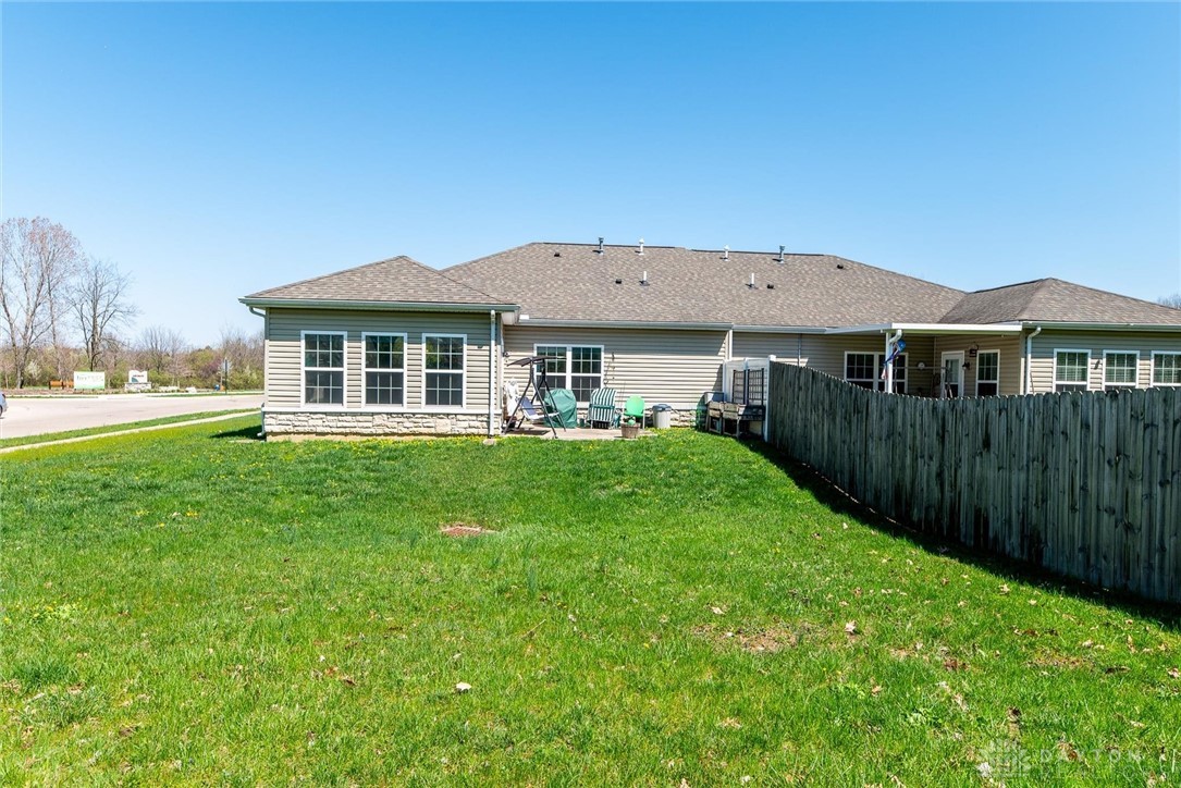 2601 Maddix Drive, Dayton, Ohio image 5
