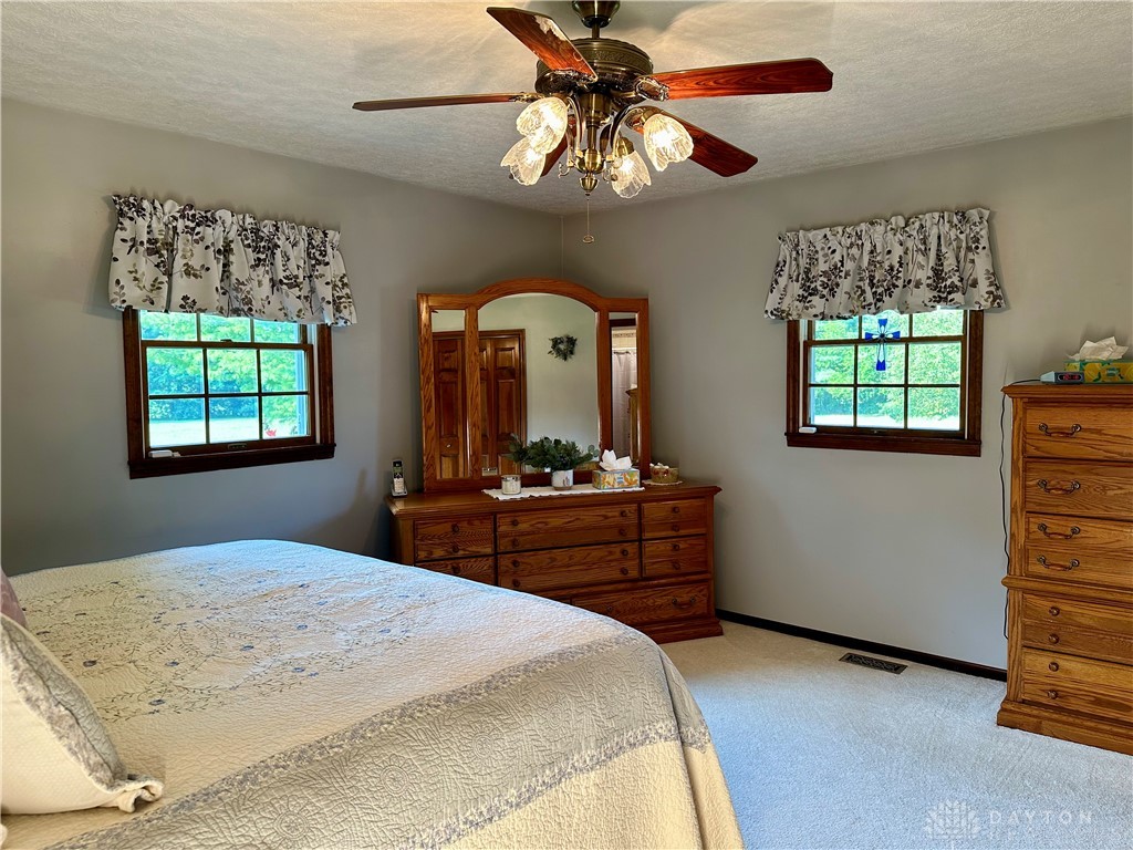 4920 Spring Valley Road, London, Ohio image 46