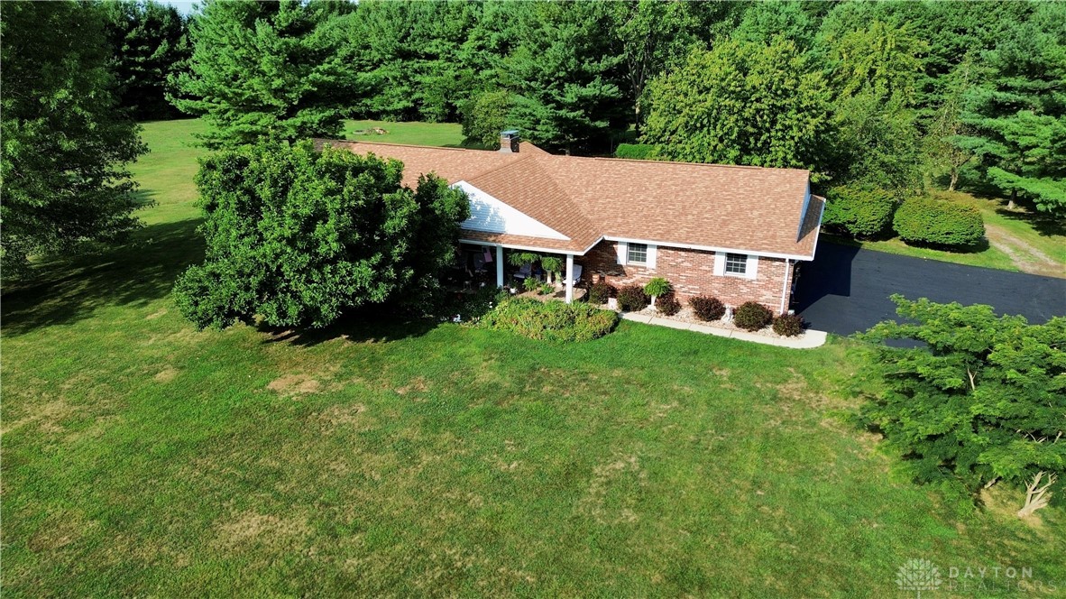 4920 Spring Valley Road, London, Ohio image 3