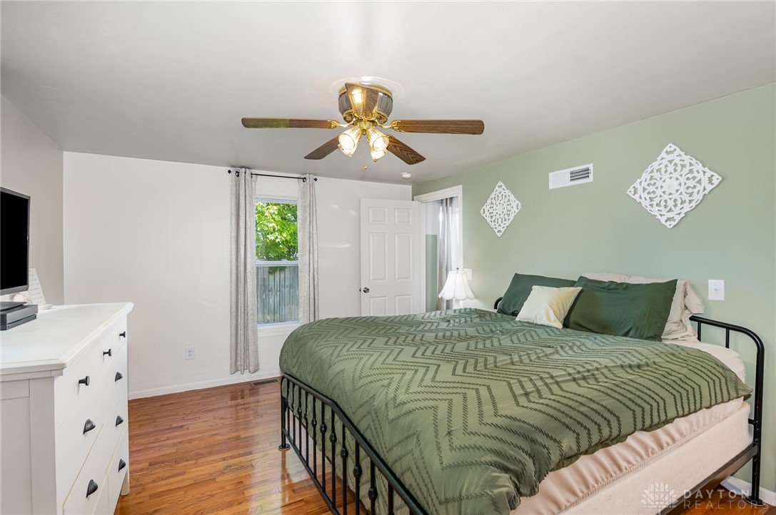 1483 S Burnett Road, Springfield, Ohio image 10