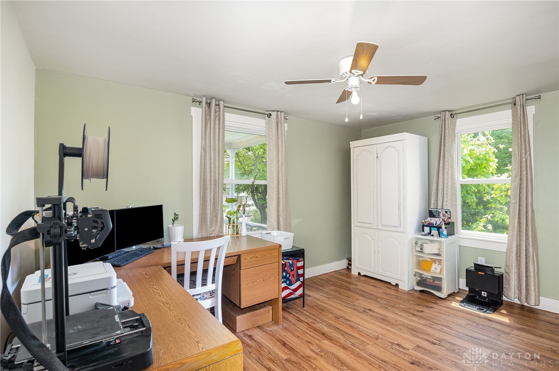 1483 S Burnett Road, Springfield, Ohio image 13