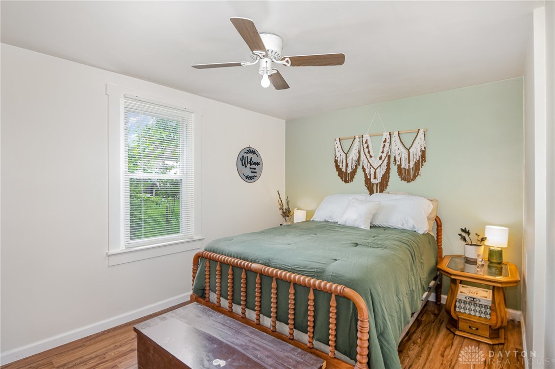 1483 S Burnett Road, Springfield, Ohio image 14
