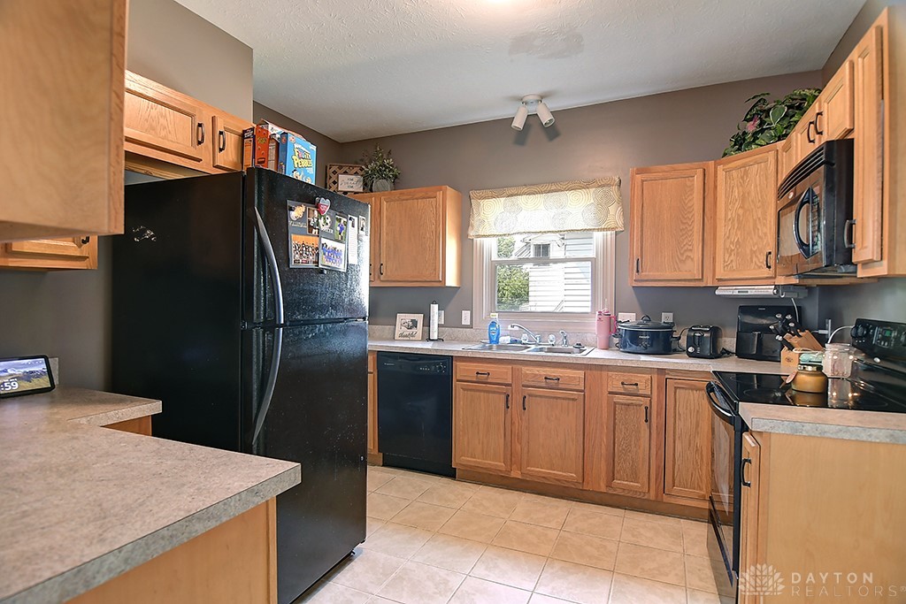631 Saint Nicholas Avenue, Dayton, Ohio image 9