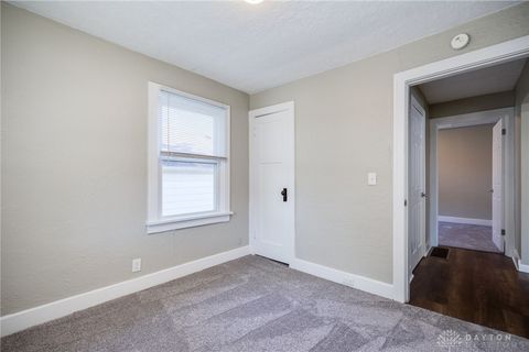 Tiny photo for 1025 Weng Avenue, Dayton, OH 45420 (MLS # 945559)