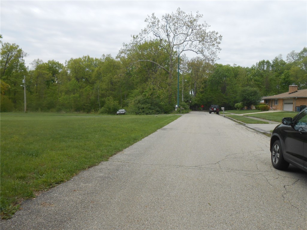 2219 Stop 8 Road