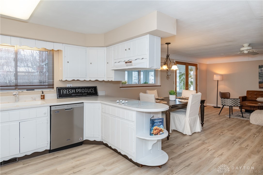 2500 Rawnsdale Road, Kettering, Ohio image 14