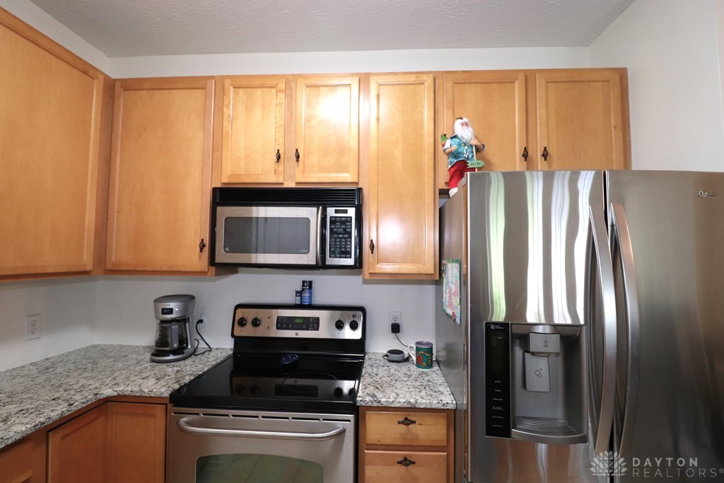 3224 Grand Falls Boulevard, Maineville, Ohio image 10