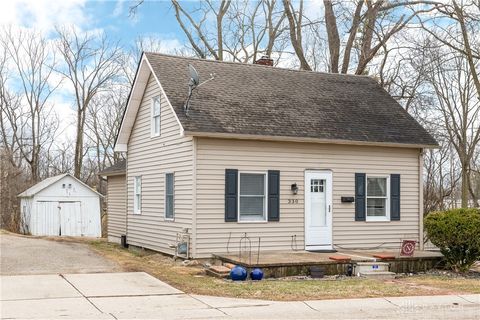 Photo of 330 East Street, Springboro, OH 45066 (MLS # 953178)