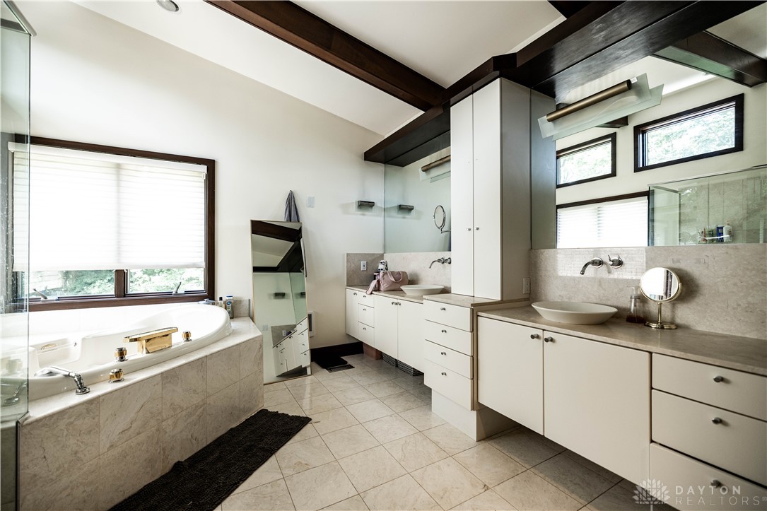 125 Hawthorne Road, Springfield, Ohio image 35
