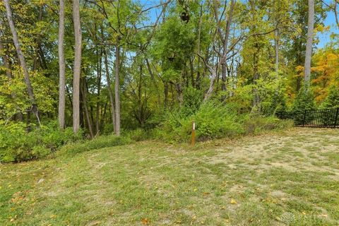 Tiny photo for 5513 Superior Court, Fairfield Twp, OH 45011 (MLS # 946520)