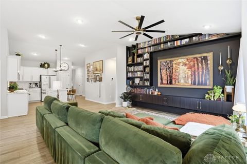 Tiny photo for 5513 Superior Court, Fairfield Twp, OH 45011 (MLS # 946520)