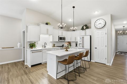Tiny photo for 5513 Superior Court, Fairfield Twp, OH 45011 (MLS # 946520)